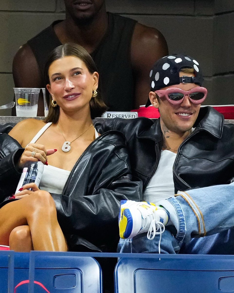 JustinTeamITA's tweet photo. Justin agli US Open Tennis Championships a New York. (1 settembre) 🎾👟 https://t.co/atcFVTRswx