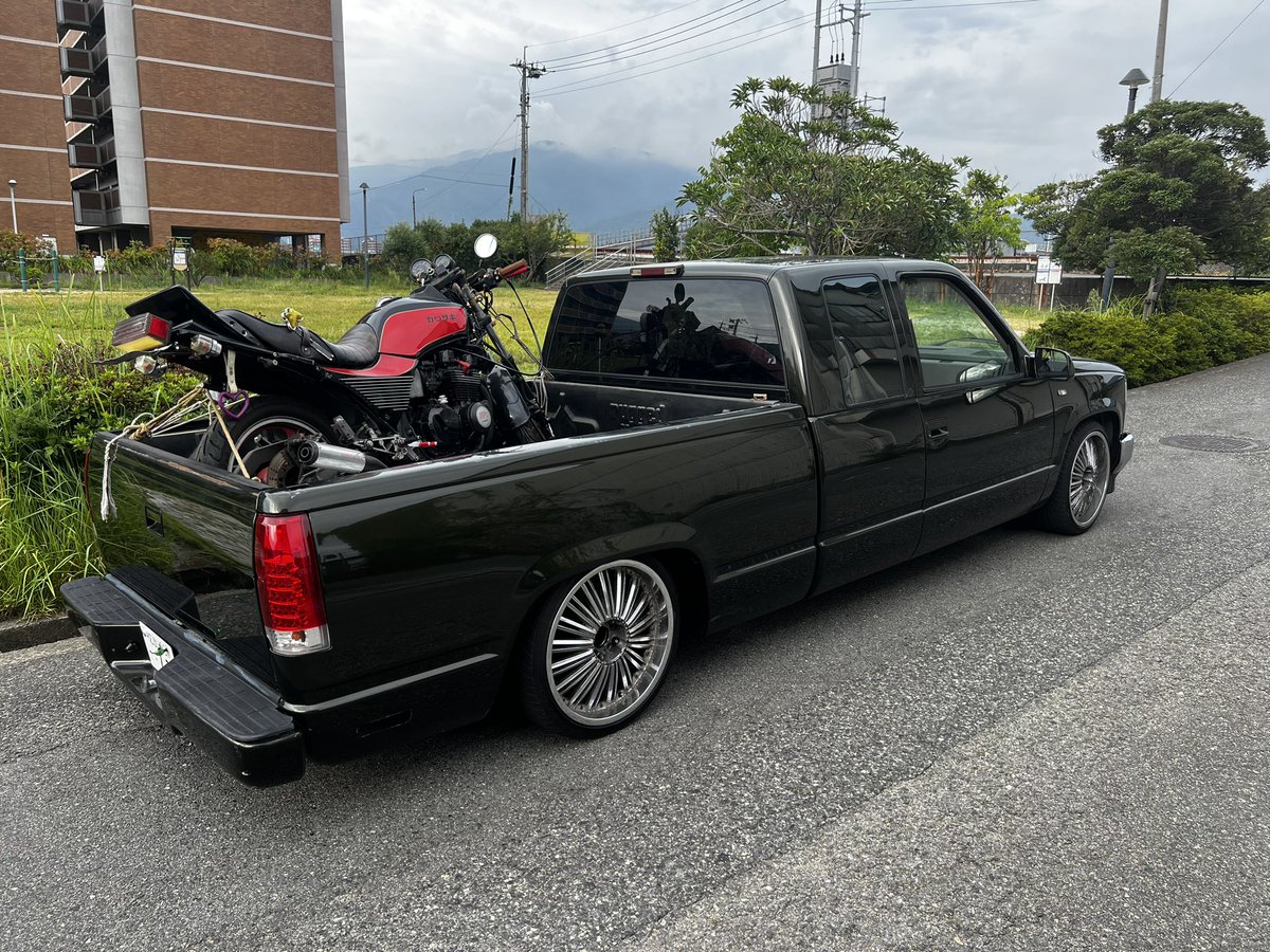 Yucyan0737's tweet photo. 単車積んだ🏍💨🛻💨 https://t.co/qXpsQkeWNC