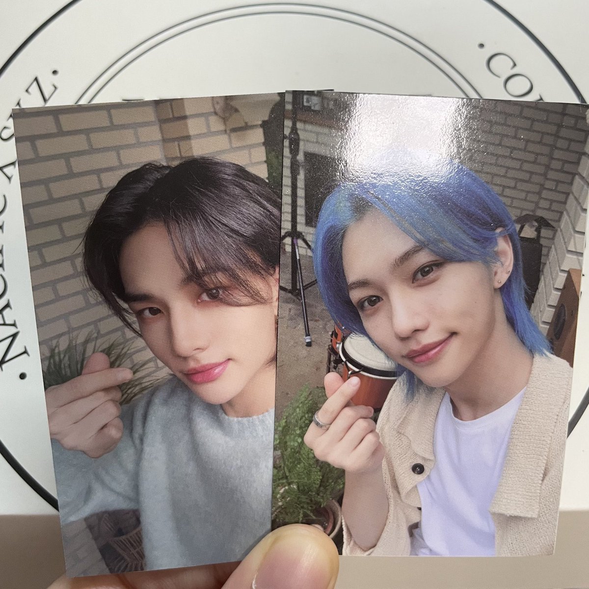 Domybomb_shop's tweet photo. สามารถสั่งซื้อผ่านฟอร์มหรือ shopee ได้เลยค่า ~

꒰ สั่งผ่าน shopee ꒱
ลิงก์ : https://t.co/iEBgOeCJMh
♡ สามารถใช้โค้ดส่วนลดในแอพได้เลยงับ ✨

** ราคาในช้อปปี้จะสูงกว่าในฟอร์มน้า~

#ตลาดนัดstraykids #ตลาดนัดเด็กหลง https://t.co/G9V1T4cjkd