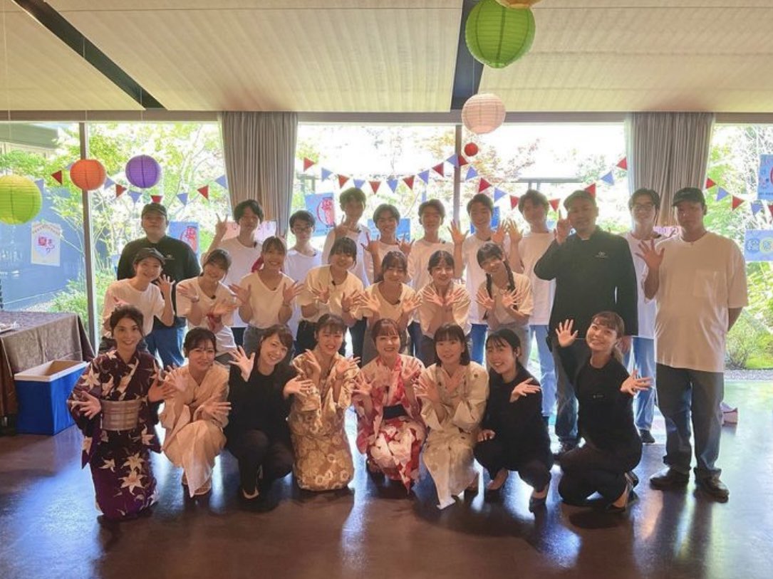 attractivesaiyo's tweet photo. お客様と長いお付き合いが出来るのはプランナーのやりがいでもあり嬉しいポイント♪
お式が結んだその後もお客様と関われるイベントがありますよ☺️
詳しくはこちらをご覧ください💁‍♀️
https://t.co/rivBe7f2Ck

#スパニッシュガーデン
#ルシェルアンジュ
#グランダブリュー
#ザギャラリー
#結婚式
#求人 https://t.co/MNoVpsX30Q