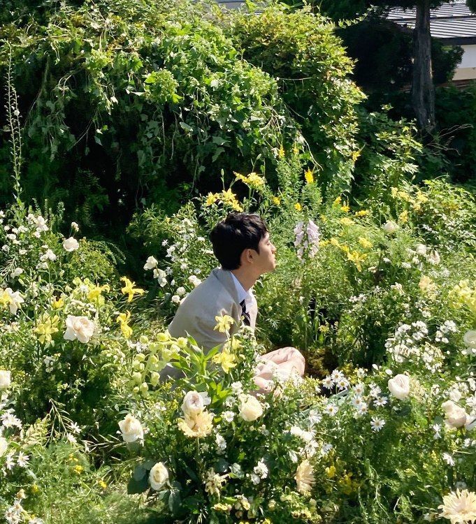 sepi__exo__exol's tweet photo. سلامم فرشته ها🧚🏻

امیدوارم امروزم روزتون مثل کودک قشنگ من درخشان و شیرین باشه🤍🌱

-my cutesoo^-^🫶
#KUNGSOO #경수 #EXO
@weareoneEXO 
@B_hundred_Hyun @layzhang https://t.co/mhpTdYoid4