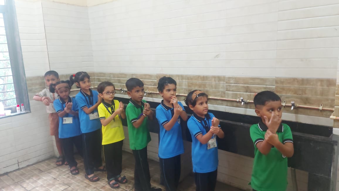 MPS Azizbaug CBSE School tweet media