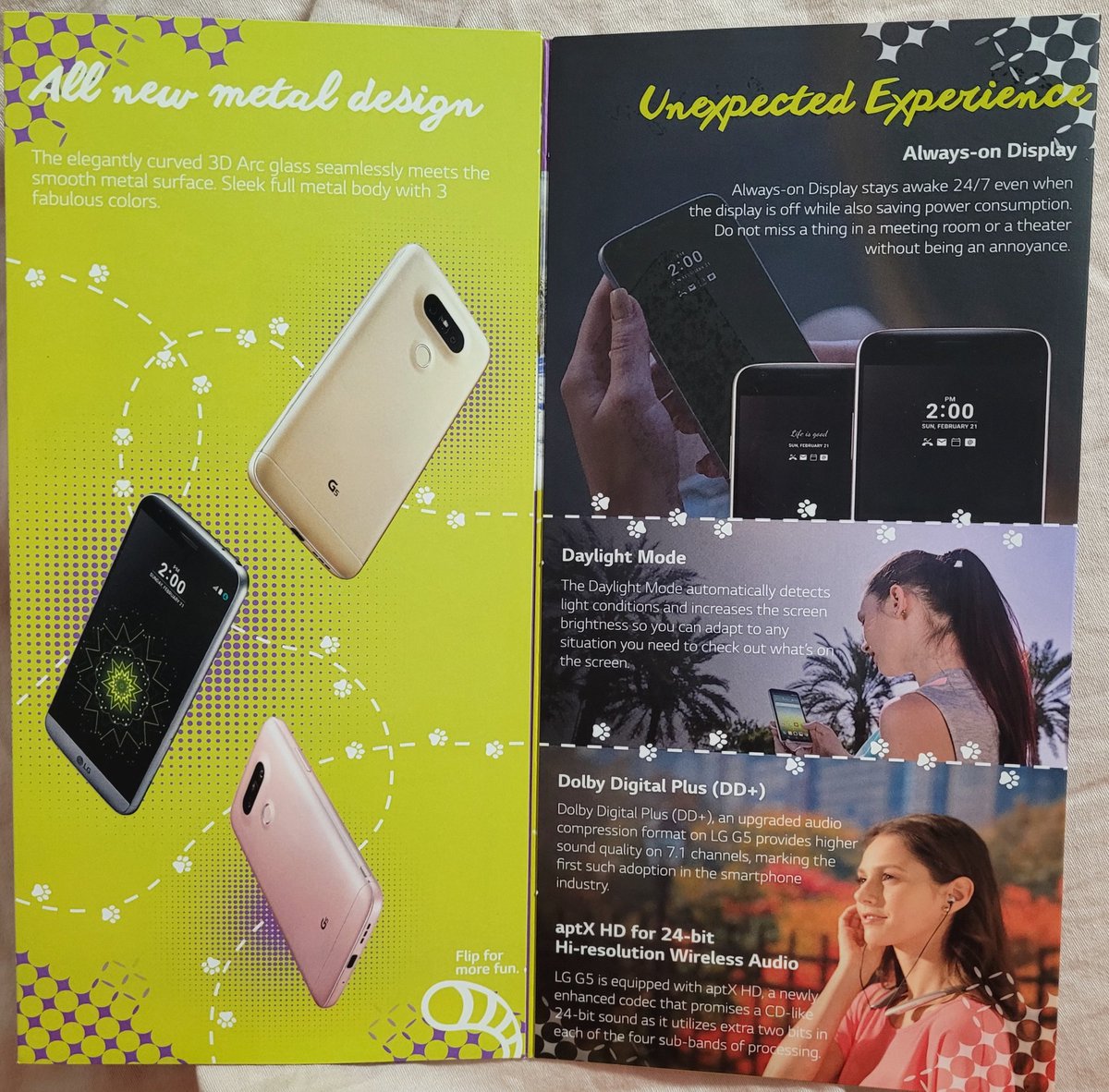 Aquis_GN's tweet photo. LG G5 & Friends, 2016.
Alongside the Moto Z it attempted to innovate with modular acessories attached at the bottom, but problems with reliability and finish left people wanting.
#LGMobile #LGG5 #SmartphonePamphlets https://t.co/6zK6SRf13T