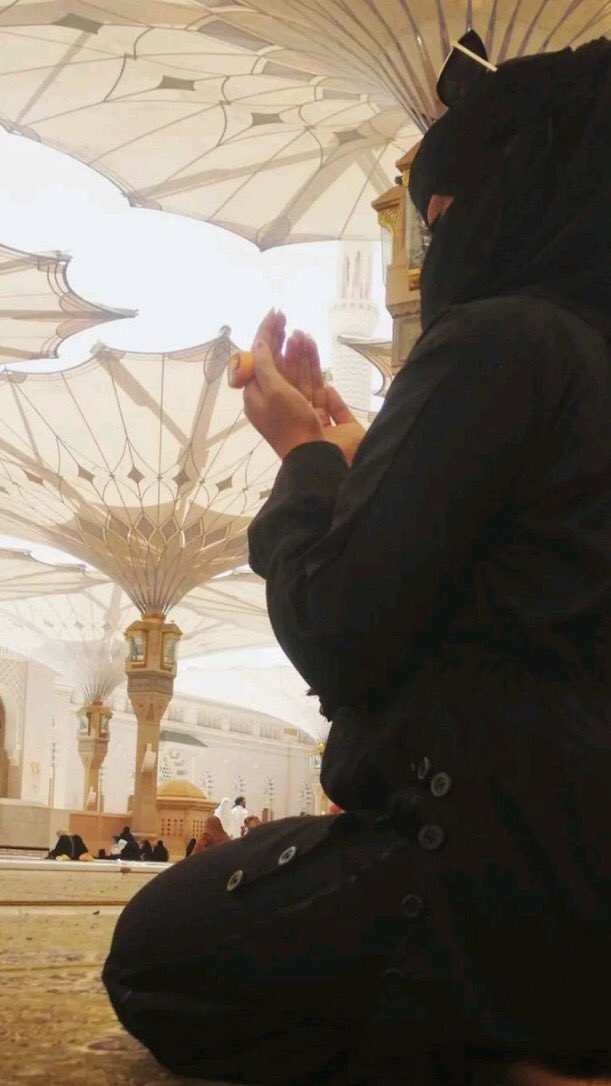 اللهم تقبل طاعتنا وتضرعنا وخشوعنا الخاص مفتوح للاستفسارات والاساله الدينية فقط كتب الله لنا ولكم الاجر والثواب