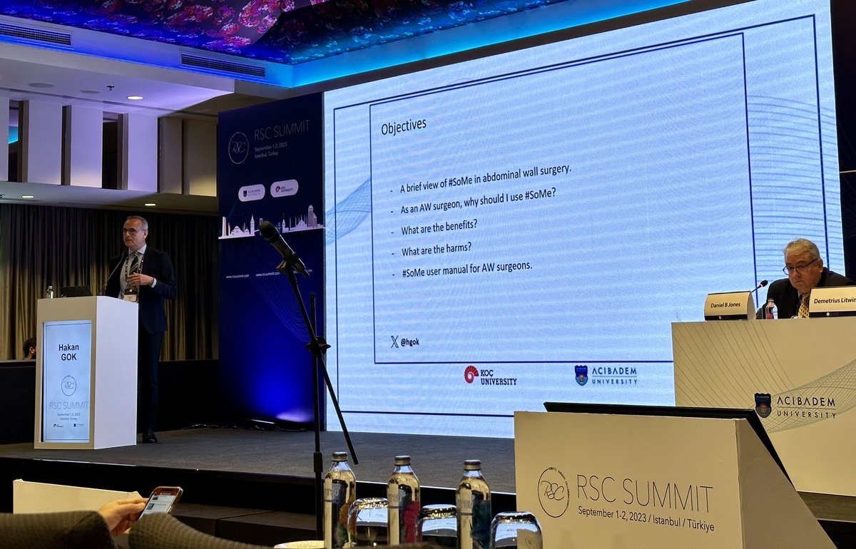 Is one obligated to tweet about a talk when it is about the impact of social media?  I think so.

 <a href="/hgok/">Hakan Gök</a> giving us the run down. “Patients are on social media and we should be too.”  #hernia #roboticsurgery #RSCSummit2023