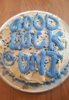 This made me smile. Proud Mum bakes cake for her Son heading off to University. However, the icing suggests she's not that fond of him. 🤣🤣#HappySaturday