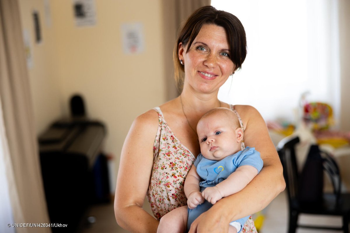 The best start in life #ForEveryChild. Through UNICEF’s home visiting programmes, families, like Nataliya and her 2-month-old in Ukraine, are receiving guidance from nurses on breastfeeding, immunization, parenting and mental health.