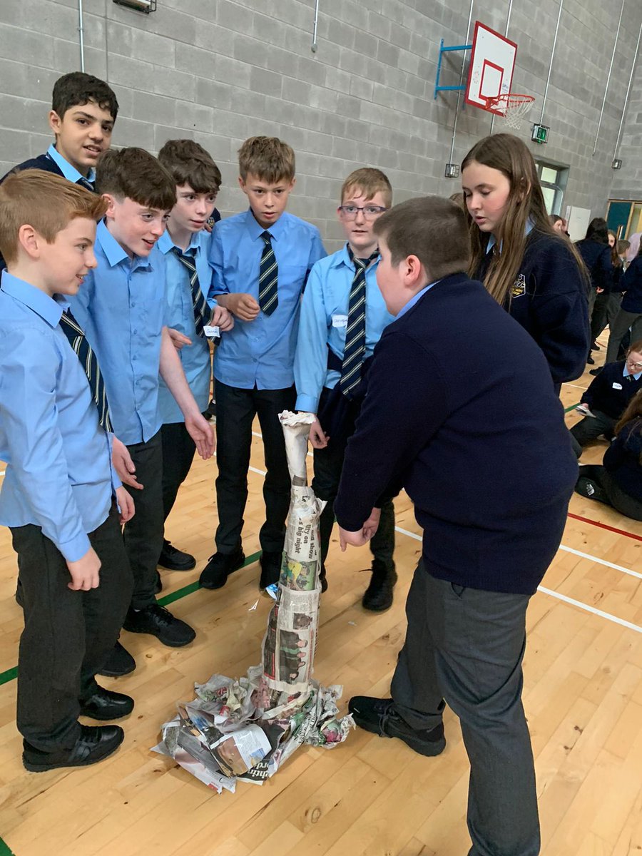FinnValleyColl's tweet photo. #SteppingUpToSecondary with @GallinaghKaren was a great success. An interactive and fun way to help our 1st years transition from primary to post primary! #CriticalThinking #TeamBuilding #FriendMaking #WeAreDonegalETB https://t.co/Tfc9c6ruXM