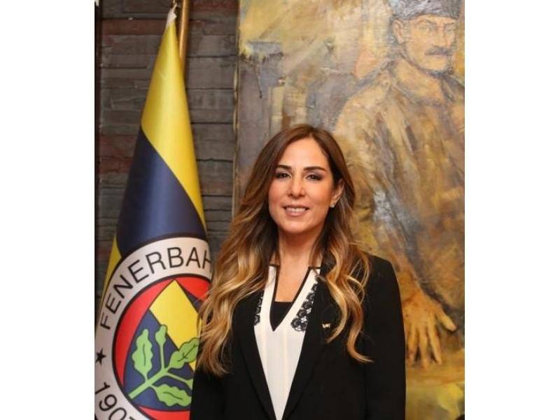 Filenin Sultanlarının başarısında büyük payı olan Melissa Vargas'ın milli formayı giymesini sağlayan Fenerbahçe Voleybol Şubesi Sorumlusu Sn. Simlâ Bayazıt alkışı hakediyor...
👏👏👏