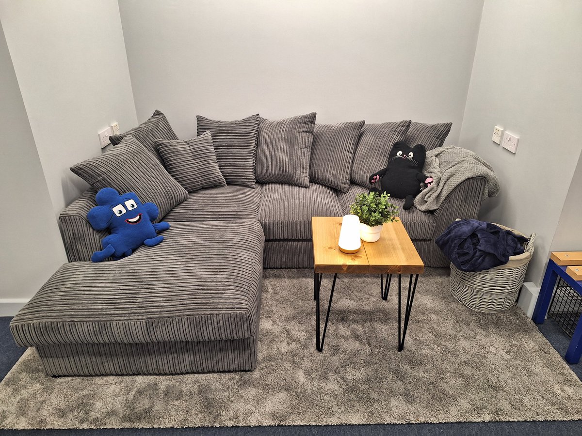 Shahana_tpc's tweet image. I just finished installing some therapeutic classrooms for year 3-4. In every room I create I add flexible seating areas that are cosy. These might be sofas, arm chairs, floor seating or beanbags and they are designed to be used as part of the learning space not as add ons!