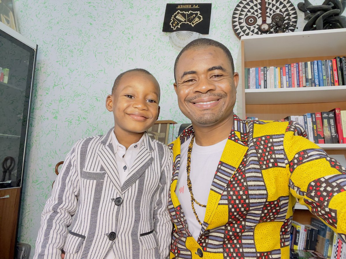 Chacun de nous doit prendre conscience le plus tôt que possible que nos enfants sont des stagiaires que Dieu nous a confié pour mesurer notre niveau de responsabilité. A 18 ans, ils ont juste 18ans de stage chez deux adultes, dans une famille, dans une communauté.