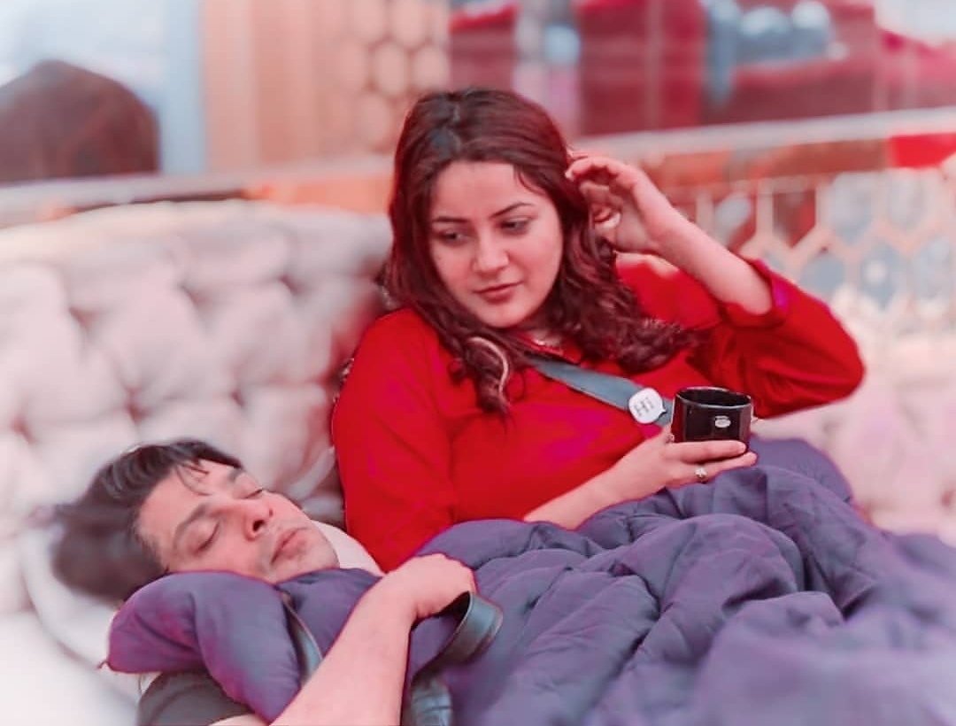 jaadafa__ho's tweet photo. SidNaaz Forever ♥️

#SidNaaz https://t.co/kJ0wiyr7Ss