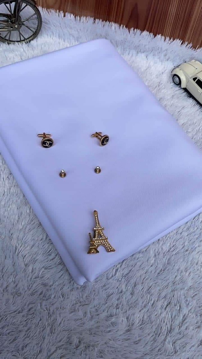 ArzakMohorret's tweet photo. Check out our beautiful Italian stock and cashmere senators fabric.
Available as always😍
DM or Contact: 08167690493
Nation wide delivery at a cost.
Fabrics that make you Stand out.🤗😍😍
Order yours now👌
#rendynation
#fabricvendor
#fabricsinjos
#fabrics
#fabricsinwarri https://t.co/Q29mEU9YJf