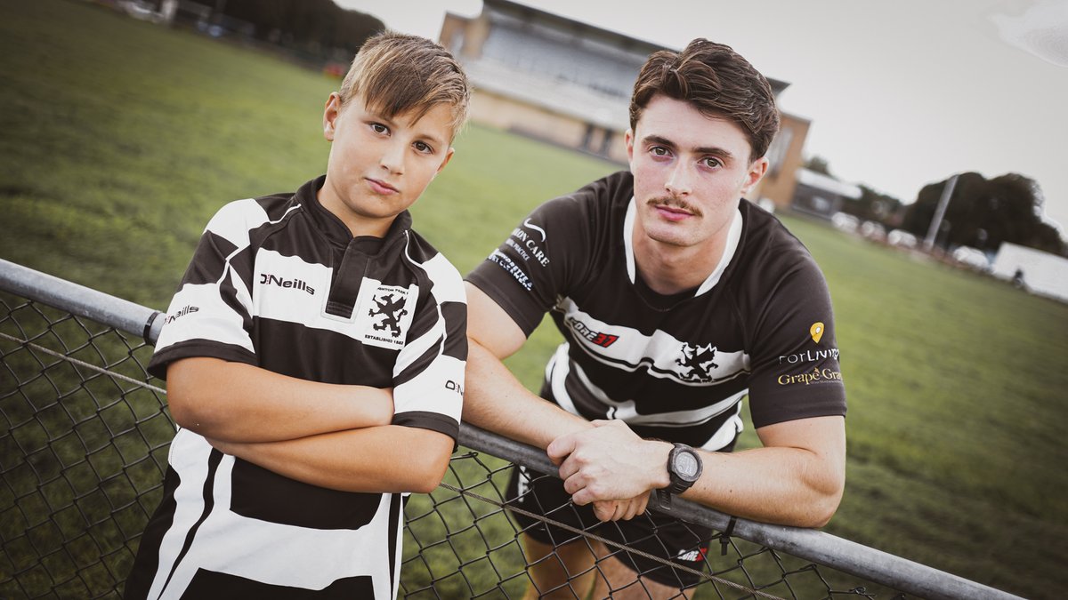 SaleSharksRugby's tweet photo. 𝙒𝙝𝙚𝙧𝙚 𝙞𝙩 𝙖𝙡𝙡 𝙗𝙚𝙜𝙖𝙣...

"I remember the thrill of scoring tries on the astroturf and then going up for food after the game and looking at all the shirts and photos up in the clubhouse feeling pretty inspired.

"Park means a lot to me. I've made friends for life." https://t.co/ZtI9WFrYtU