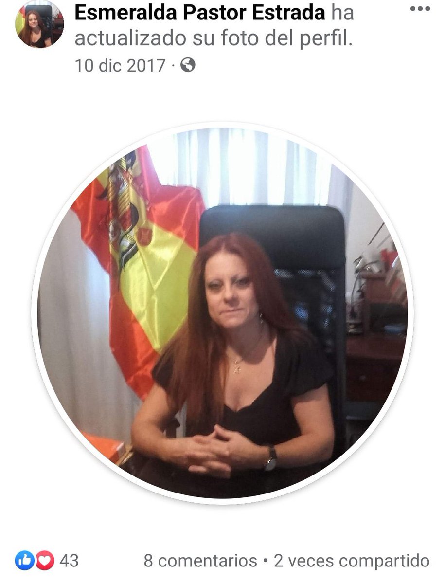 AlanBarrosoA's tweet photo. Os presento a Esmeralda Pastor, la nueva Directora General de justicia del Gobierno de Aragón, posando con una bandera franquista, compartiendo apología de Franco y llamando drogadicta a la reina Letizia. 

Repito: Directora General de Justicia. Esto es un gobierno de PP y Vox. https://t.co/gqMWUooXOY