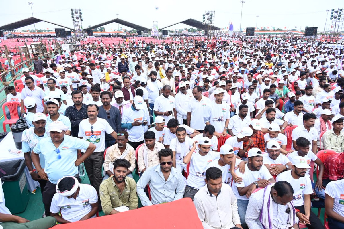 AkashSharmaINC's tweet photo. छत्तीसगढ़ की जनता है तैयार, 
कर रहे हैं अपने जननेता @RahulGandhi जी का इंतज़ार 

#RajivYuvaMitanSammelan https://t.co/FZZcIsLygZ