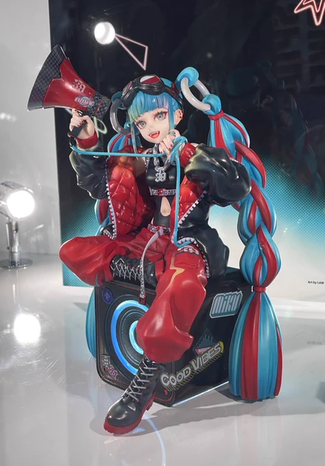 マジミラ楽しかった撮った写真がフィギュアばっかりでワロタみんな可愛いかった 