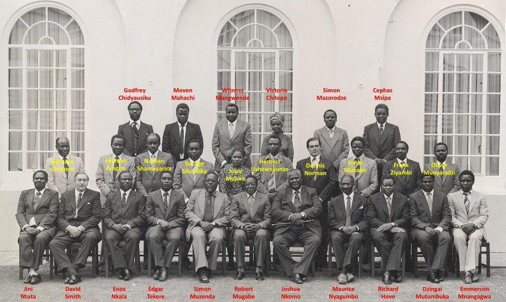 TinotendaGacha1's tweet photo. Handing power to any other political party which is not ZANU-PF is a betrayal of the liberation struggle.  As the Children of War veterans, we have not seen other political Party which can preserve the gains of revolution than ZANU-PF. We will not accept that.#ZANUPFmustGoOn https://t.co/IBWufqNIVM