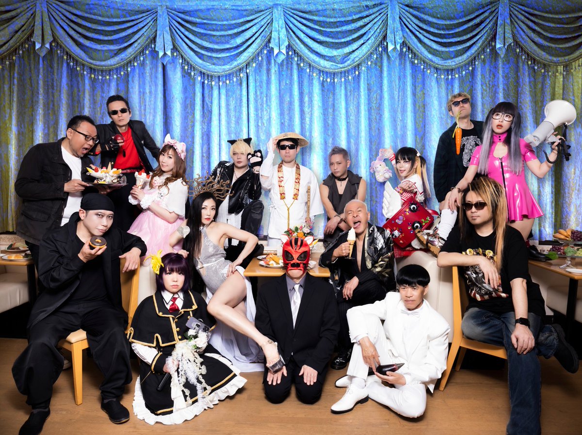 thogo777's tweet photo. 【ガチバン下北沢直前情報】
会場チケットは前売り完売です！
⚠️当日券はございません⚠️

しかし...
今回は5カメラ生配信をやります。
是非ご覧いただけましたら幸いです！

16人バンド－
ガチンコバンドクラブワンマン公演
9月3日(日)
18時30分開場／19時開演
＠下北沢BREATH

▼配信チケット￥2300
https://t.co/tP9fxcl6aL
※アーカイブ2週間

◾️会場ライブに関して◾️
⚫️入場順(開場時)
チケット持参者(整理番号順)
↓
取り置き予約者(整列順)
になります。(当日券なし)
(注)整列は18時〜でお願いします。

⚫️物販
好きなメンバーと終演後2ショットチェキ
(注)開場〜開演に整理券販売(限定数)