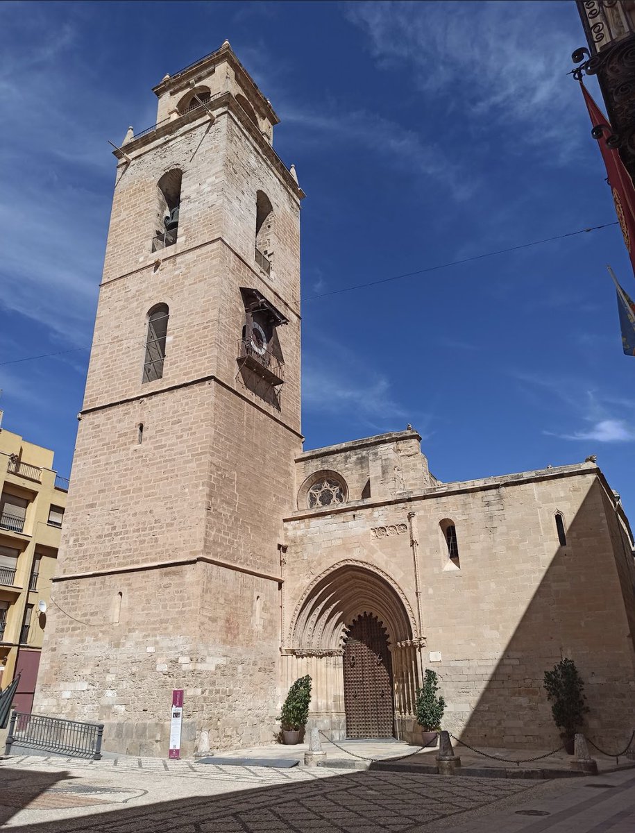 s2005mb's tweet photo. أريولــة 🇪🇸 Orihuela 
منازل قبيلة هذيل العربية شرق #الاندلس
قرب مُرسية، بلدة جميلة على نهر شقورة
وتشتهر بزراعة النخيل 🌴 إلى يومنا هذا.
جاء ذكرها بالعديد من الكتب والمراجع
ذكرها ياقوت الحموي بمعجم البلدان
والأمير شكيب أرسلان بالحلل السندسية https://t.co/NhiAYm9l1A