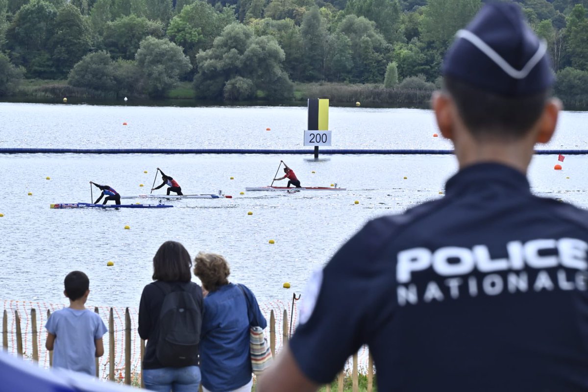 Police nationale tweet media