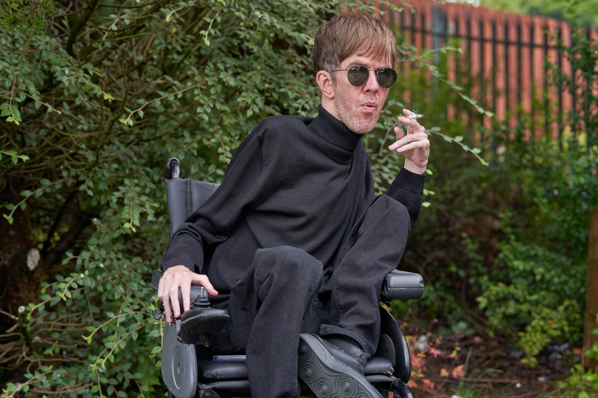 Musician Paul Holden tells us about his remarkable career and how living with a health condition has never held him back tinyurl.com/4y63make @PaulHoldenMusic @steaminkettlepr