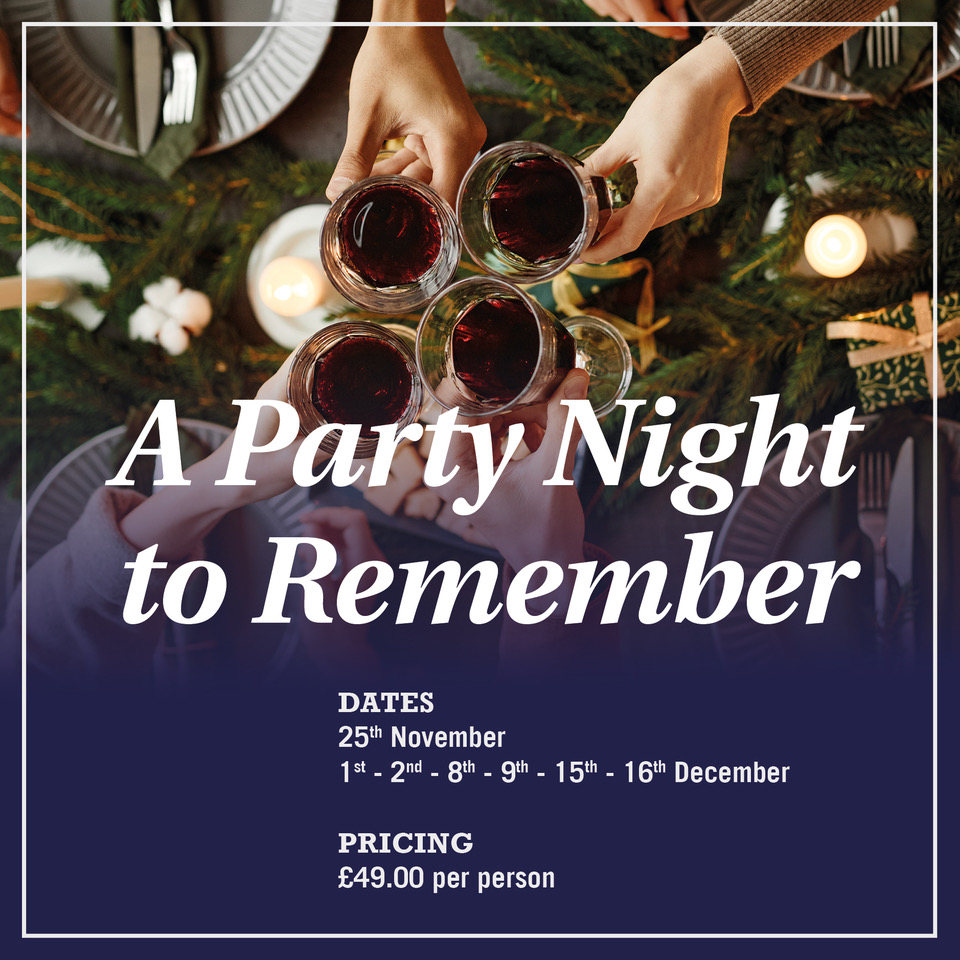 DoubleTreeYork's tweet image. Yep it's that time of the year already! Can you believe it 😆 🎄 

We are taking bookings for our shared and private Christmas Parties!

Get in touch to see our menu, for more information or to book... events@dtyork.co.uk or call 01904 667702 ✨