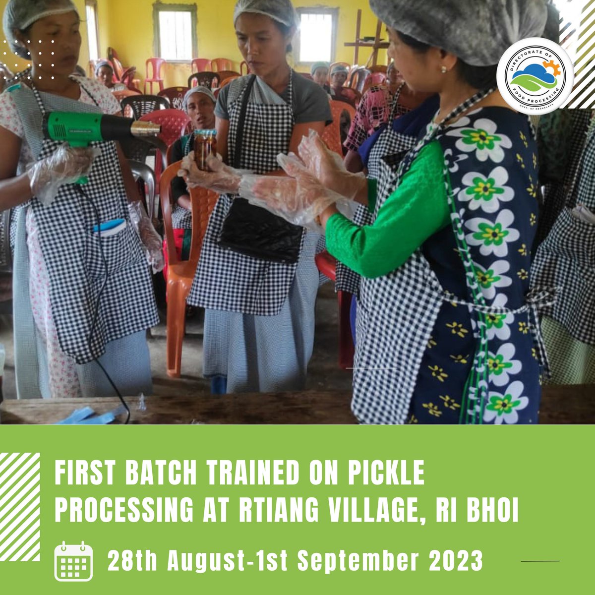 DofpMeghalaya's tweet photo. Successful completion of the training on pickle processing for the 1st batch at Rtiang Village, Ri Bhoi. The trainees were taught not just the process of making pickles but also packaging, labelling, bookkeeping, and marketing.
#pickleprocessing
#trainees
#trainers
#dofpmeghalaya https://t.co/SRRKXRAnc4