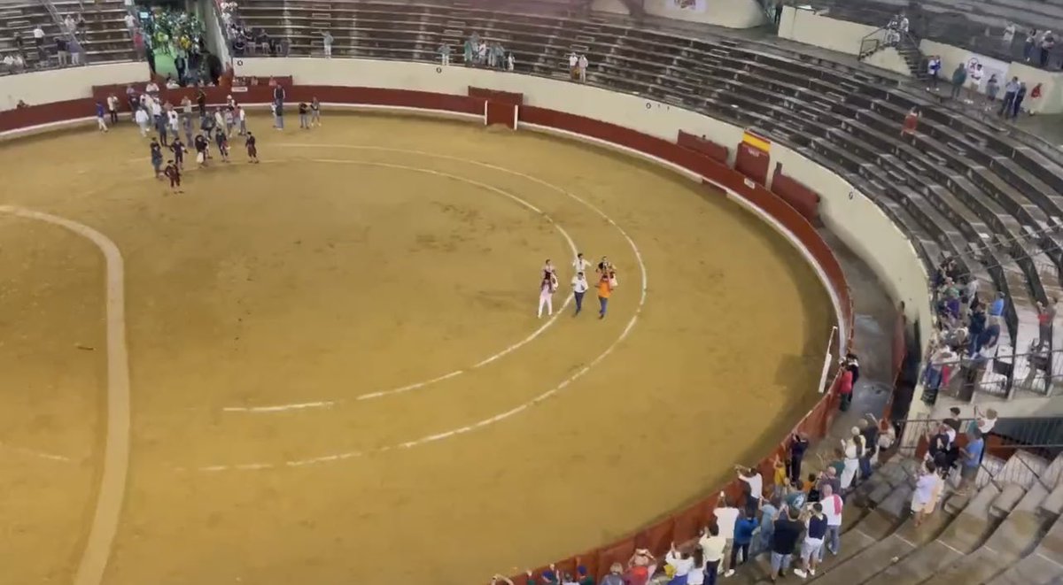 soyRayden's tweet image. Gracias @JudithPiquet por acercar a los alcalaínos la verdadera cultura.