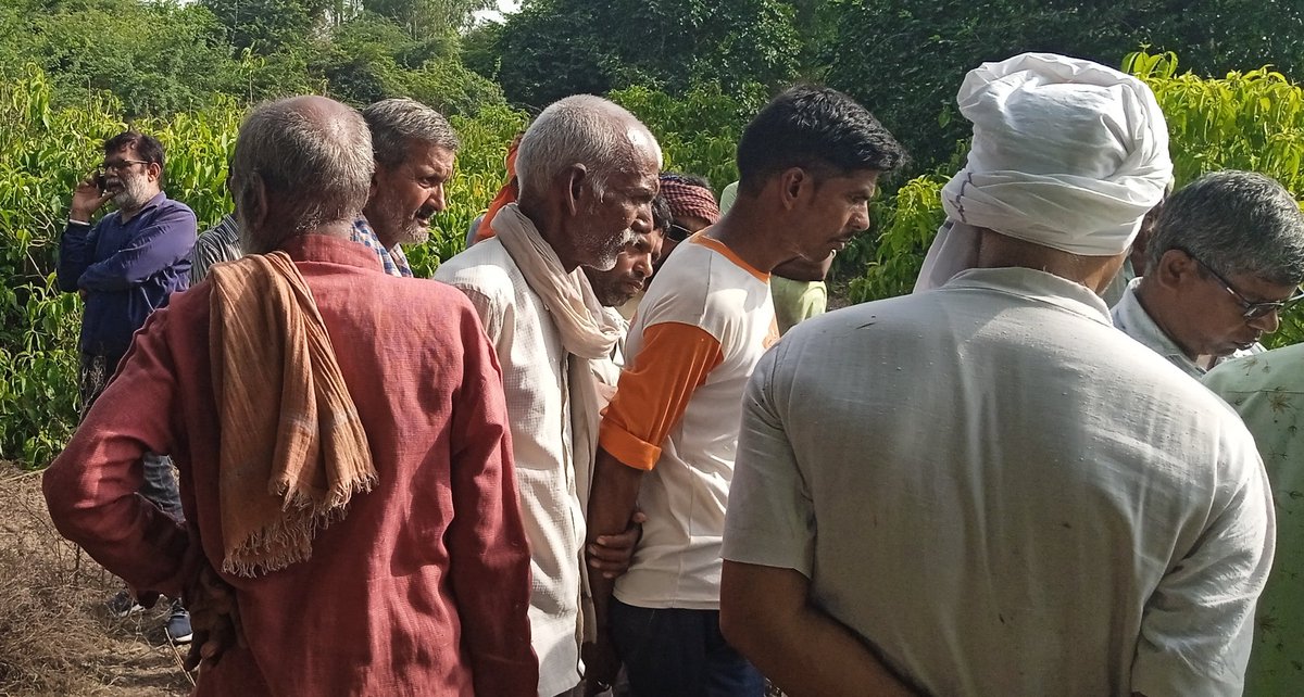 Bkuajayshukla11's tweet image. @myogioffice @UPGovt @dmraebareli @InfoDeptUP @ChiefSecyUP जब आरोपित लेखपाल को ही, जांच अधिकारी बना दिया गया तो इस प्रकरण का निस्तारण कैसे संभव है बल्कि नामुमकिन ही है l
महोदय संज्ञान में लेकर त्वरित प्रभावी कार्यवाही करने का कष्ट करें
#लेखपाल संतोष शर्मा