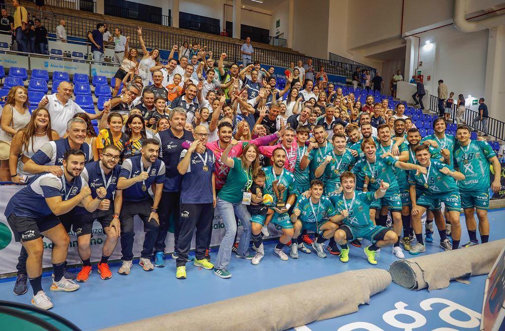 Legión Pontana tweet media