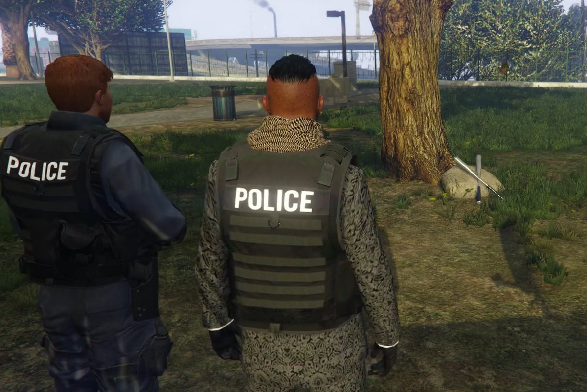 LordCaltuzar's tweet image. Avoir créé les Brokers, et assister à leurs fins...La boucle est bouclée.

Un moment de nostalgie : des rires, de la joie, des embrouilles, de la colère, des pleurs...

Ryan est fier de tout ce qu'ils ont fait.

Le clap de fin risque de faire plus mal que je ne l'avais imaginé.