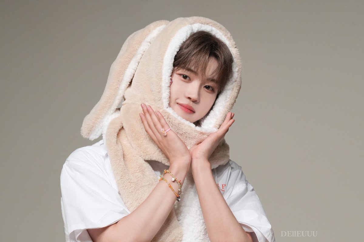 230729 🐰🐻

#루네이트 #도현 #LUN8 #도현