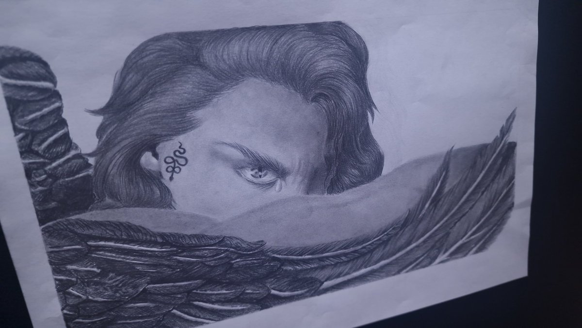 ElMewh's tweet photo. My two versions of Crowley x Fallen Angel by Alexandre Cabanel (1847)
#GoodOmens #GoodOmensFanArt https://t.co/TrvoBSkNeG