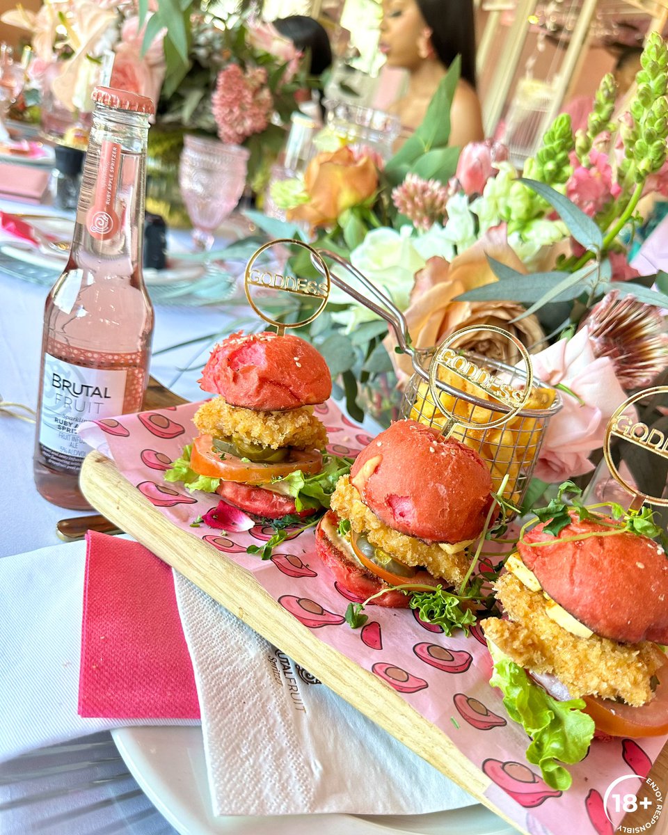 Brunching with my sisters 😍🩷✨
Welcoming in the warm weather with scrumptious food and delicious drinks 🌸🥂
Cheers to Spring besties!

#OpenToBelong #SpritzerSaturday
<a href="/brutalfruitsa/">Brutal Fruit</a>
