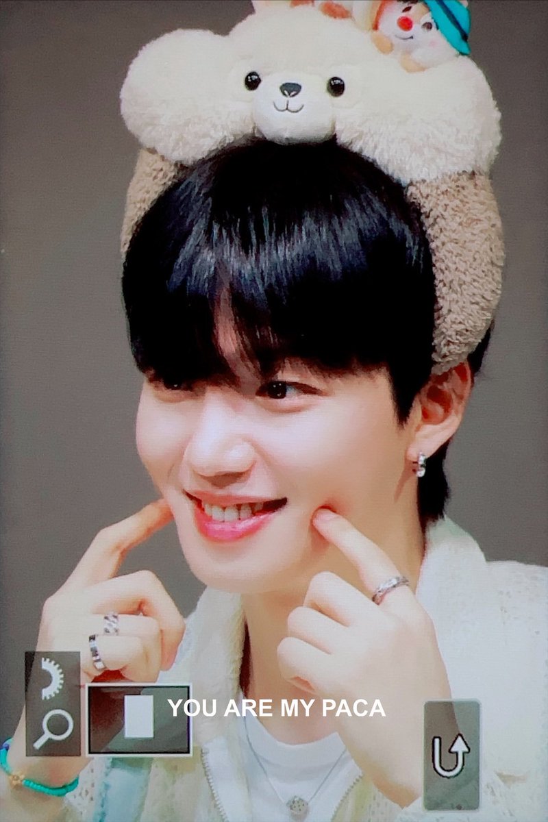 0manzzz's tweet photo. 같은날 아님 주의 https://t.co/jUUJ99GHMw