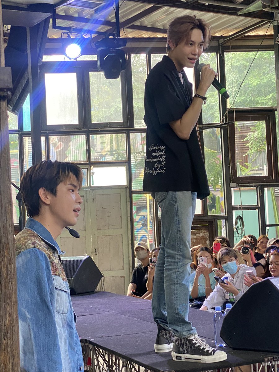 wabisabiTH's tweet photo. โปรดเมตตา ขอเพลงที่���ัวแสบรู้จักด้วยนะคับ ไม่งั้นจะได้รับหน้างงแบบนี้ 🤔 #บุ๋นเปรม https://t.co/ceBFMVDFOA