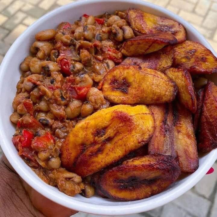 Hbright01's tweet photo. Good morning, people am still your food plug https://t.co/1MKf52qGnm