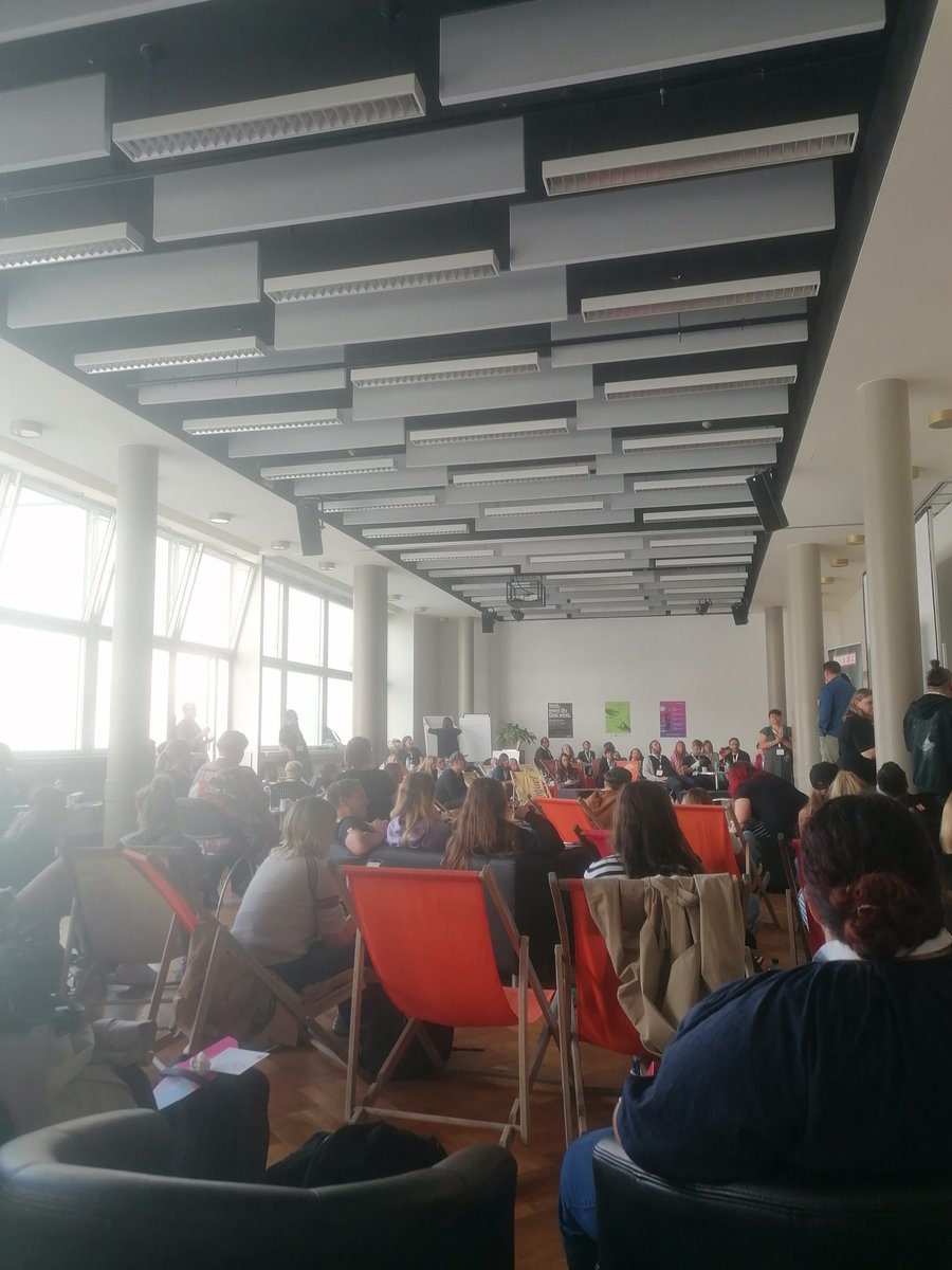 DoRo1213's tweet photo. We're back #ccb23 #communitymanagement #socialmediamanager #berlin https://t.co/xj7AXbgZSH