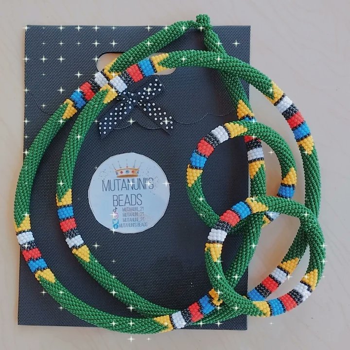 Mutanuni_21's tweet photo. Happy Heritage Month
Tshivhidzelwa
Get this lovely set for only R300.
Call or WhatsApp 0724516722 for orders or inquiries.
#musisi #Mutanuni #VhuVhaMbadziDrive #zwahashuzwiri #ZwaHashuZwiriItaVhathu #zwahashu_zwo_naka https://t.co/DRMbxOHAeE