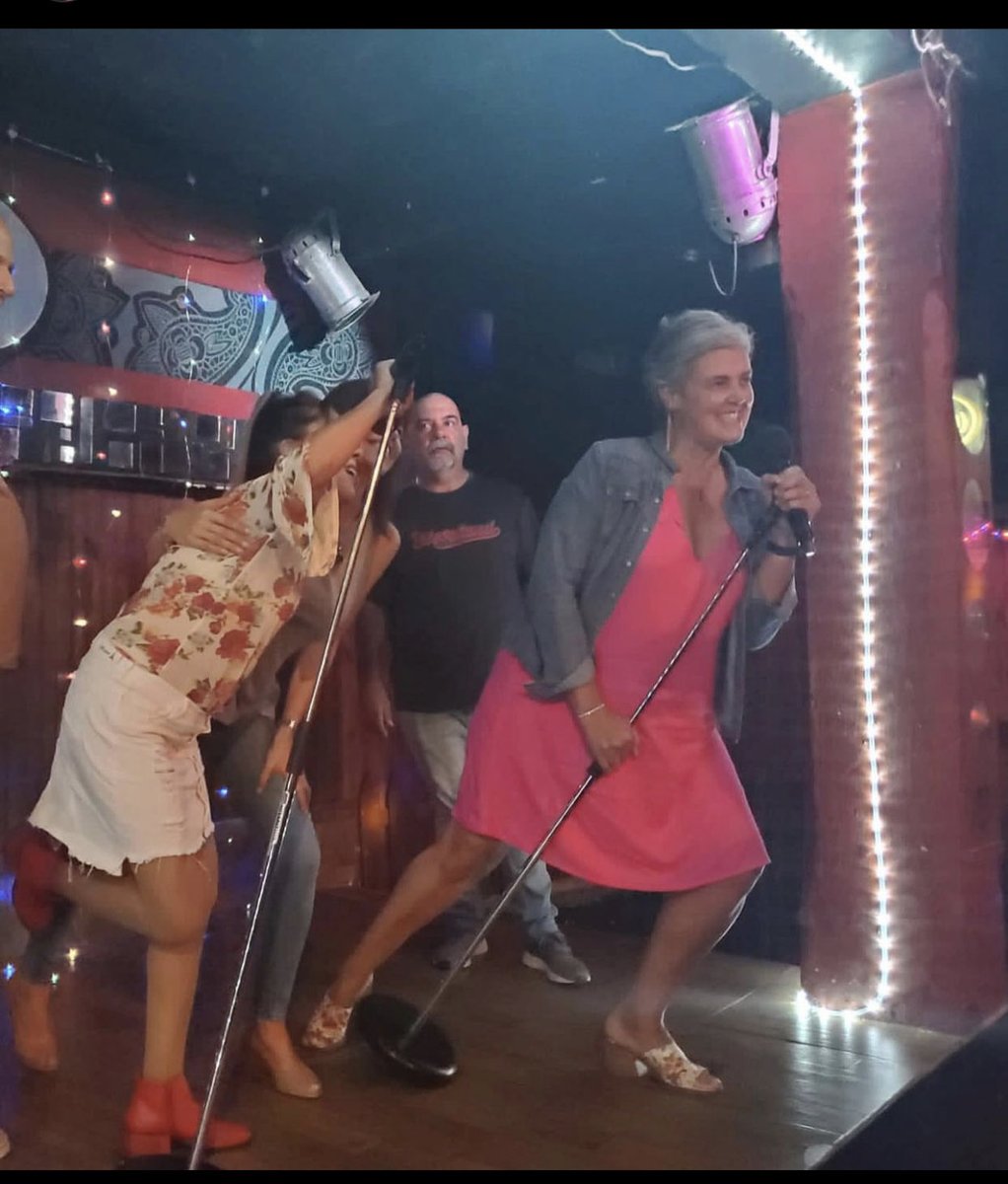 Isa Rosso tweet media