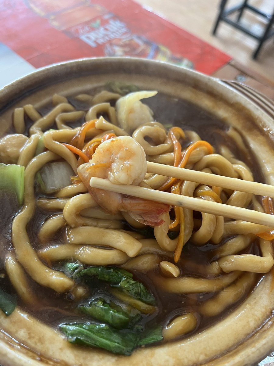 Lenny_diary's tweet photo. A day in BOGOR!

Makanan kota hujan ini enak~enak apalagi mie~mie an kesukaanku.

Nih yang legend2 ya

Pagi
Kedai Teh Jaya Abadi
Bakmi Gaya Tunggal

Siang
Sapo Mie Acek Ameng

Sore
Turkish Coffee
Kebun Raya Bogor

Malam
Bakso Kiki https://t.co/bsXQ9ZD9HC