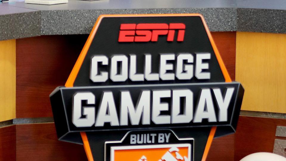 BrianMBreen's tweet image. My first College Gameday of the season and I’m already tired of Pat McAfee. We need more @davidpollack47 #ESPNRuined