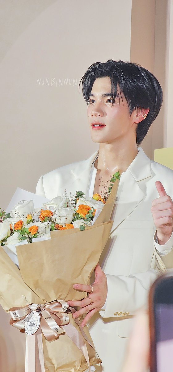 มุนมุนมุนบินบินบิน tweet media