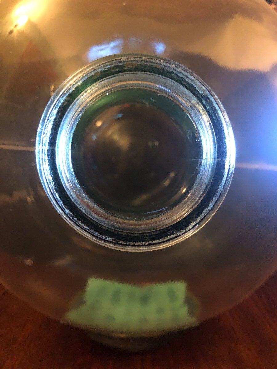 thenegshed's tweet photo. Big Glass Bottle.
The continuing adventures of a beginner large format photographer.
#burkeandjames
#5x4
#largeformatphotography
#largeformat
#glass
#bottle
#neck
#bottleneck
#fomapan400
#mono
#sunny16podcast https://t.co/Iyl6ExXoZY