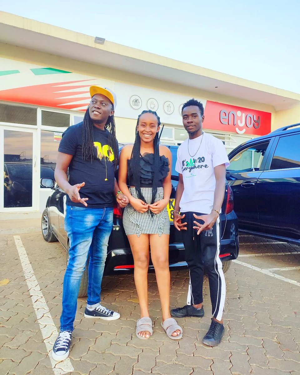 NYERIIII see you in few 🔥🔥 Halafu usiku tupatane pale @clubluxuriousibiza Sherehe hadi ngware
@euney_wambo  @managalles254