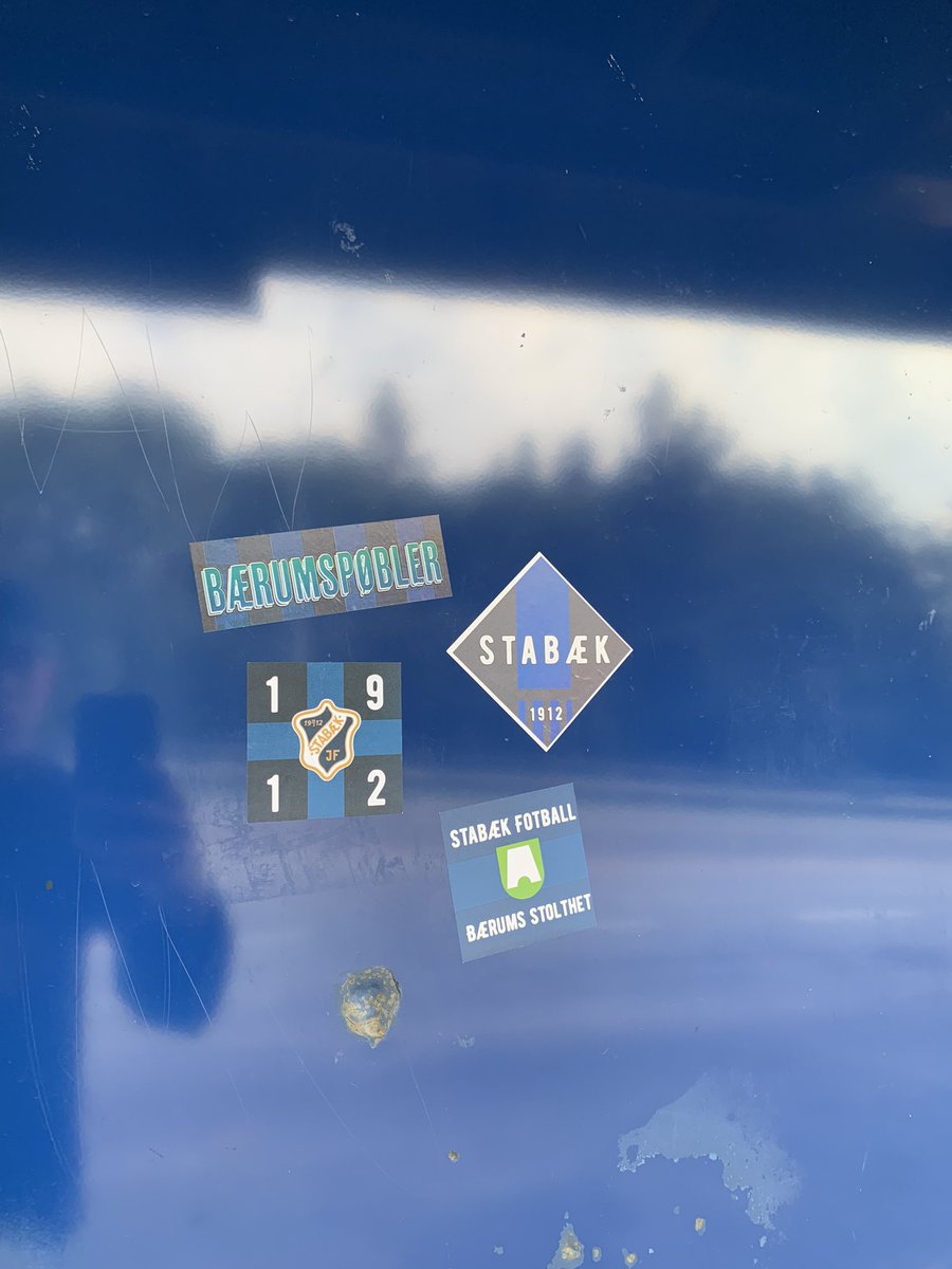 Stabaekstickers's tweet photo. 📍Øvre Toppenhaug bussholdeplass https://t.co/FC2yQ7HXe2