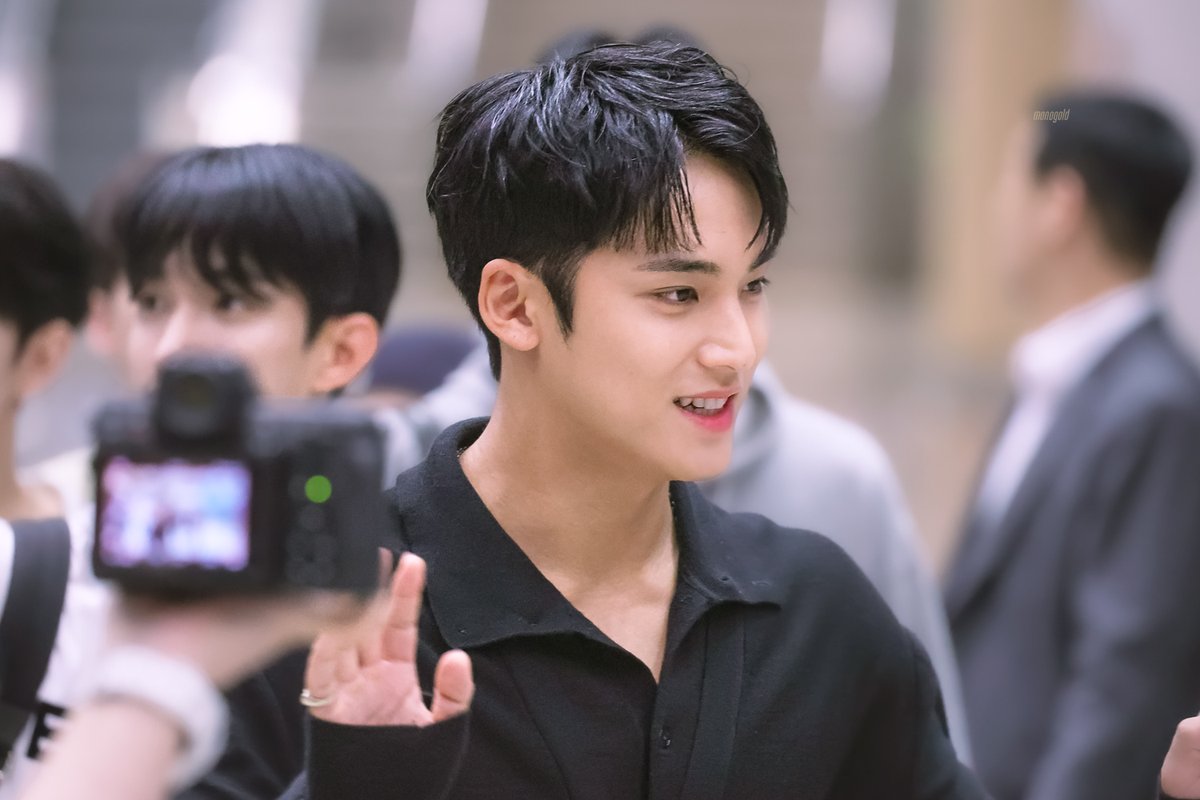 monogold46's tweet photo. 230817 GMP-HND HQ  

#세븐틴 #SEVENTEEN #민규 #MINGYU #ミンギュ https://t.co/xp5OkuX89z