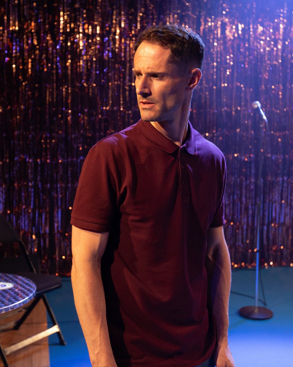 There are only 8 performances remaining of Candy 🍻 You have until next Saturday to catch Michael Waller's OFFIE nominated performance up-close in Park90, now transformed into an intimate cabaret-style bar. 🎟️: bit.ly/3DmCu9L 📸 Ali Wright