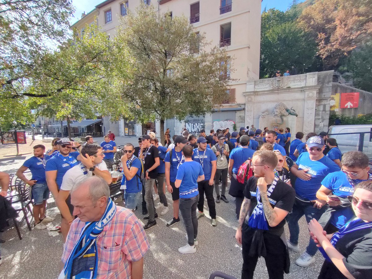 Chetusciacecu's tweet photo. #GF38SCB @SCBastia forzaaaaaa Bassssstiaaaaaa ! https://t.co/sgxC8CHoei